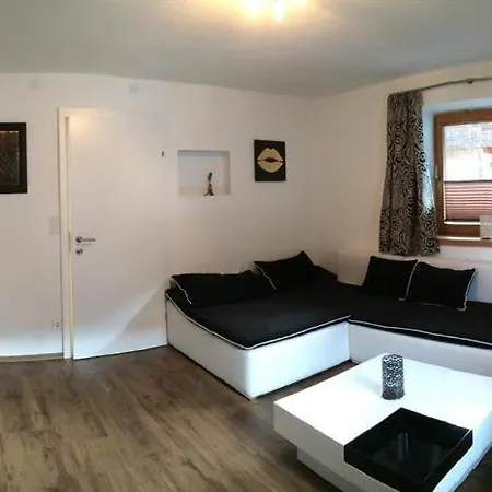 Apartment Ferienwohnung Galerie Kaiser *